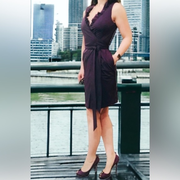 Diane Von Furstenberg DVF Hampton Wrap Dress Purple Excellent Size 4 - Picture 4 of 9